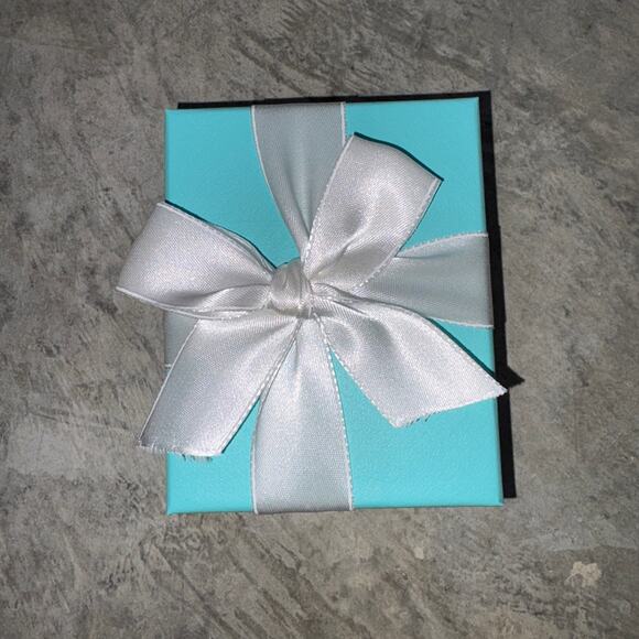 RARE Tiffany & Co. Save The Wild Lion Charm with PACKAGING BRAND NEW - Picture 5 of 13